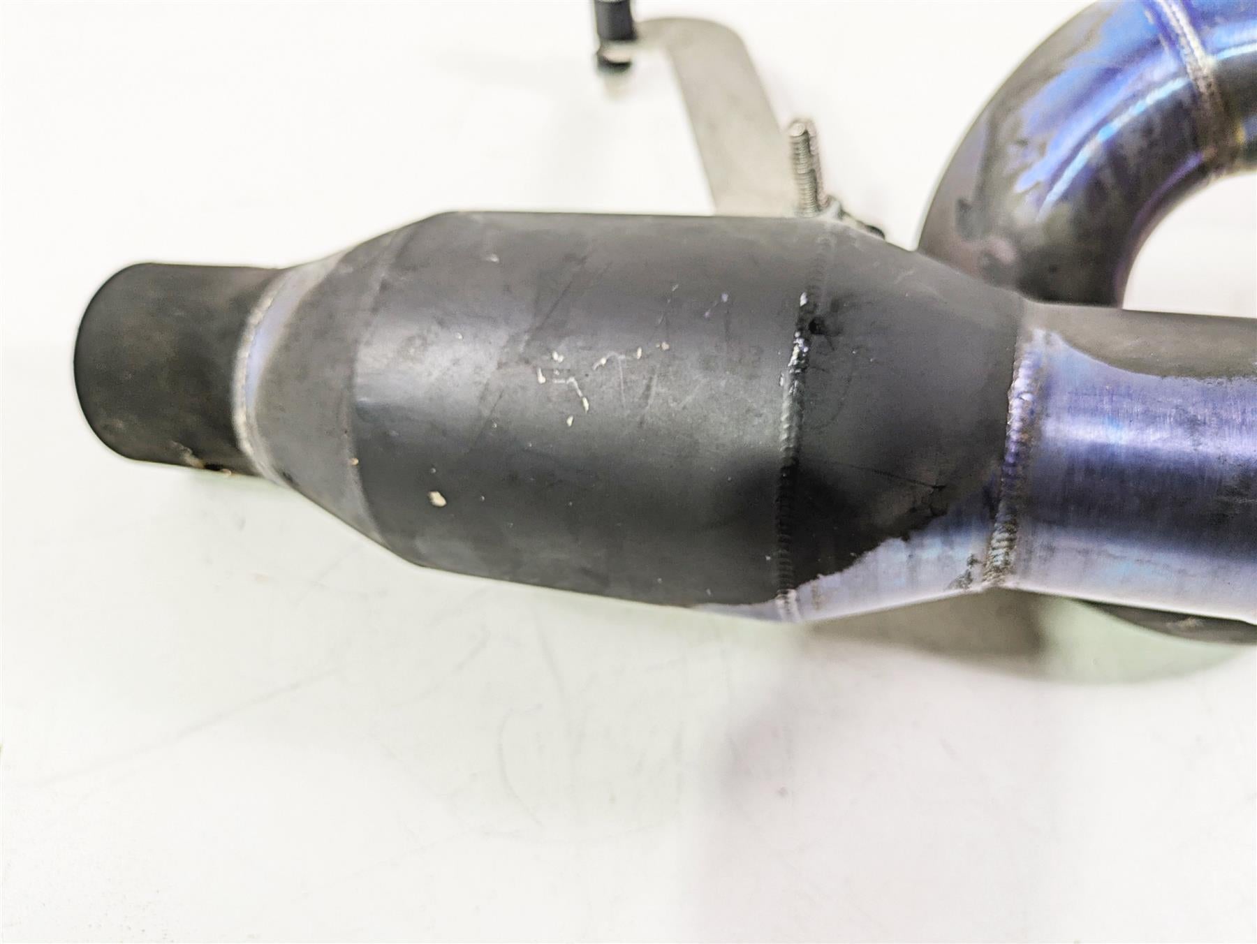 Motorcycle Used Aftermarket Loop Exhaust Mid Pipe Under Belly {{ shop.shopifyCountryName }} - Mototech271
