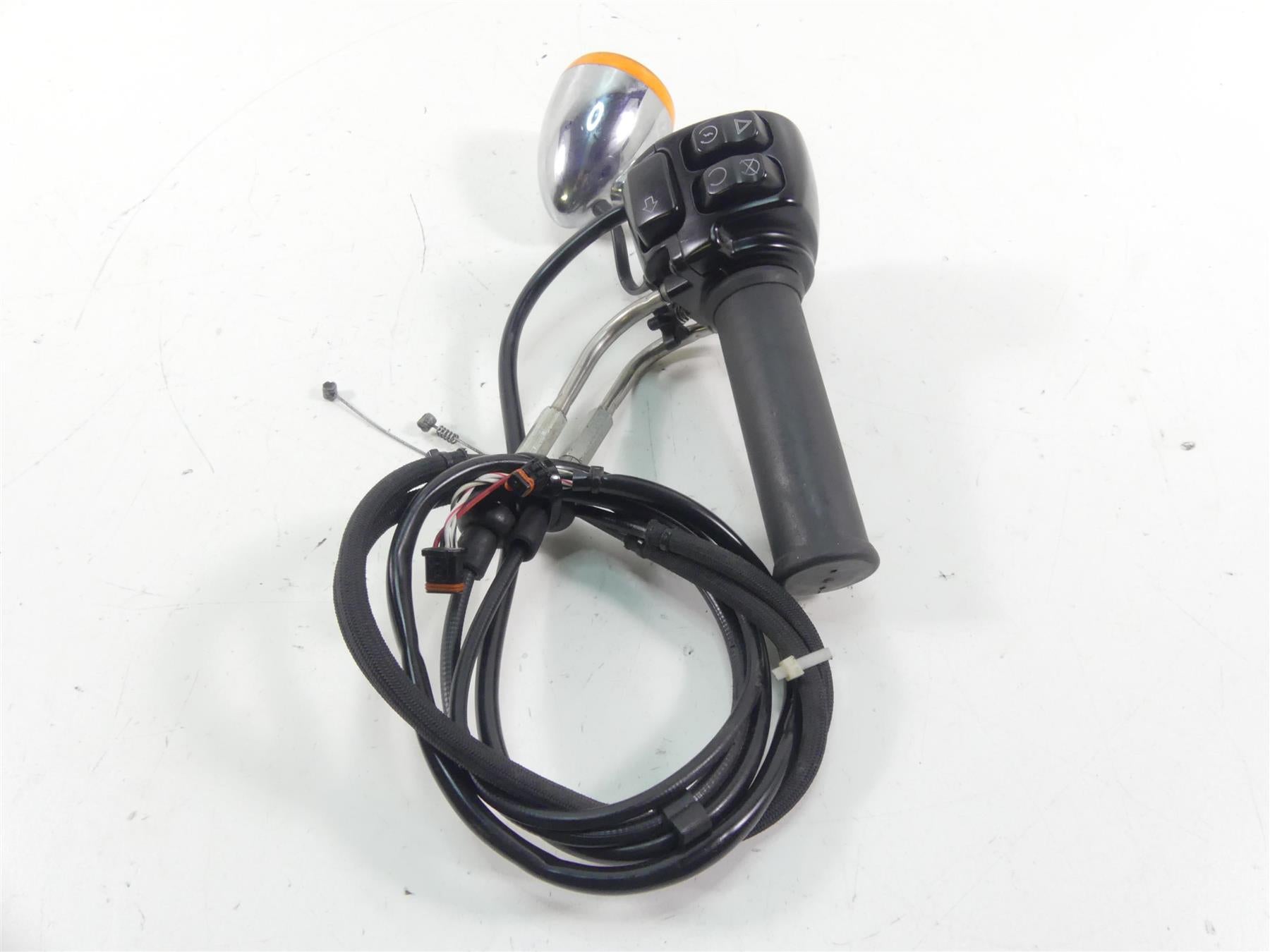 2016 Harley FXDL Dyna Low Rider Right Hand Control Switch & Tur