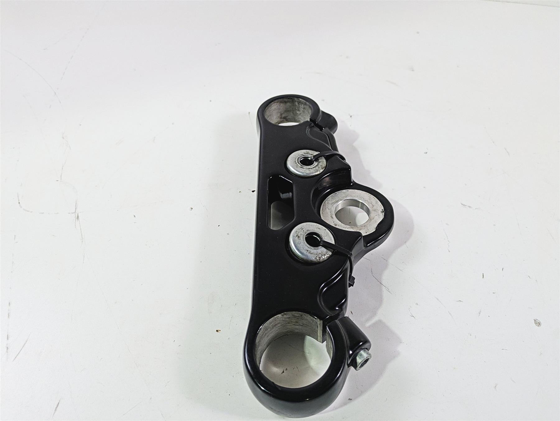 2015 Harley FXDF Dyna Fat Bob Upper Triple Tree Steering Clamp Black 48640-09 {{ shop.shopifyCountryName }} - Mototech271