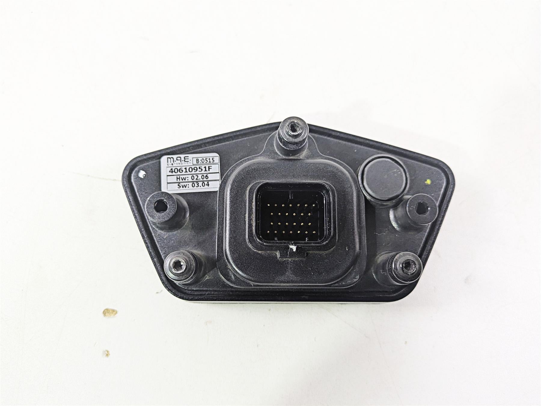2015 Ducati Hypermotard 821 SP Speedometer Ignition Switch Key 17k Set 40610951F {{ shop.shopifyCountryName }} - Mototech271