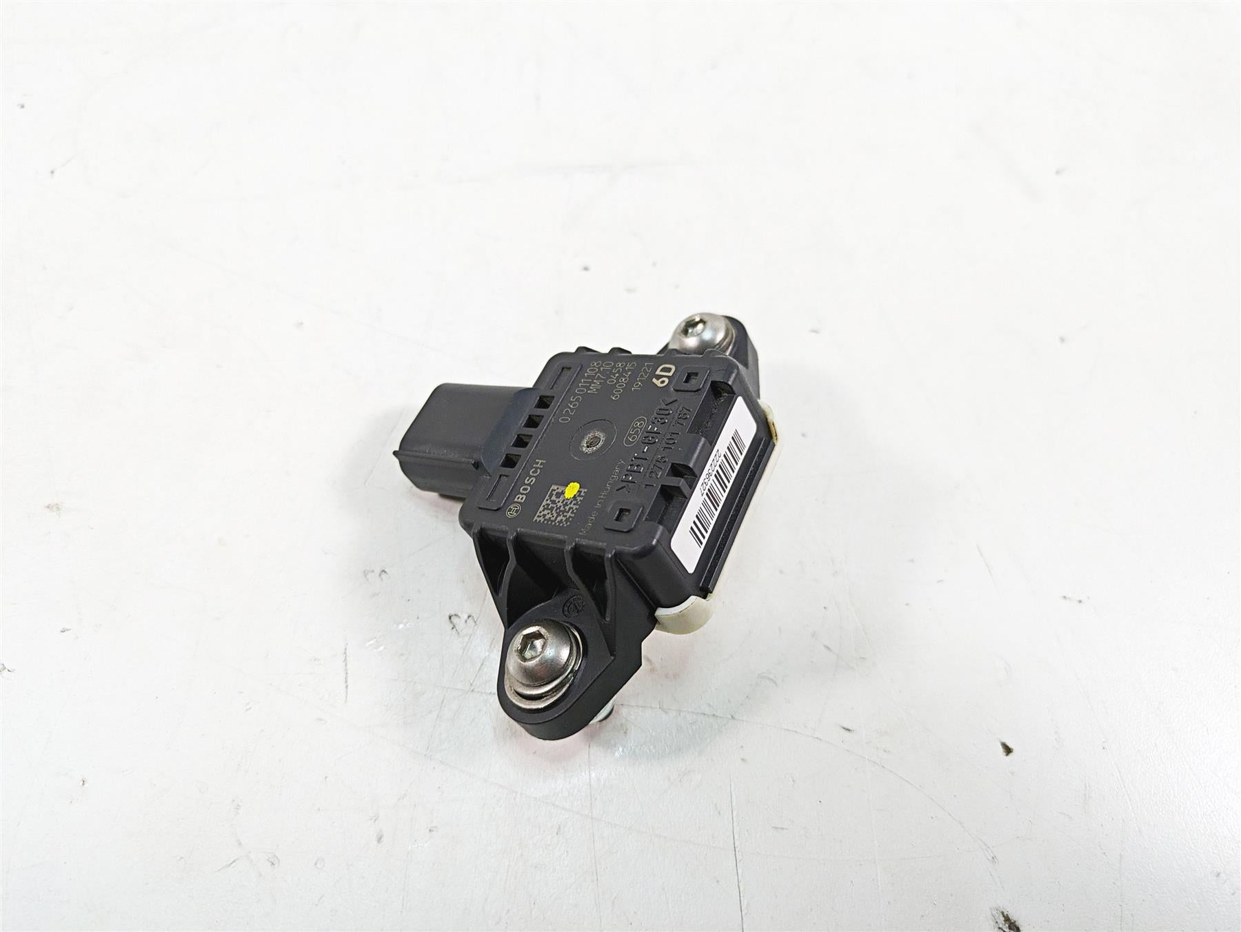 2020 Aprilia Tuono V4 Factory Bosch Lean Angle Fall Sensor 6008415 {{ shop.shopifyCountryName }} - Mototech271