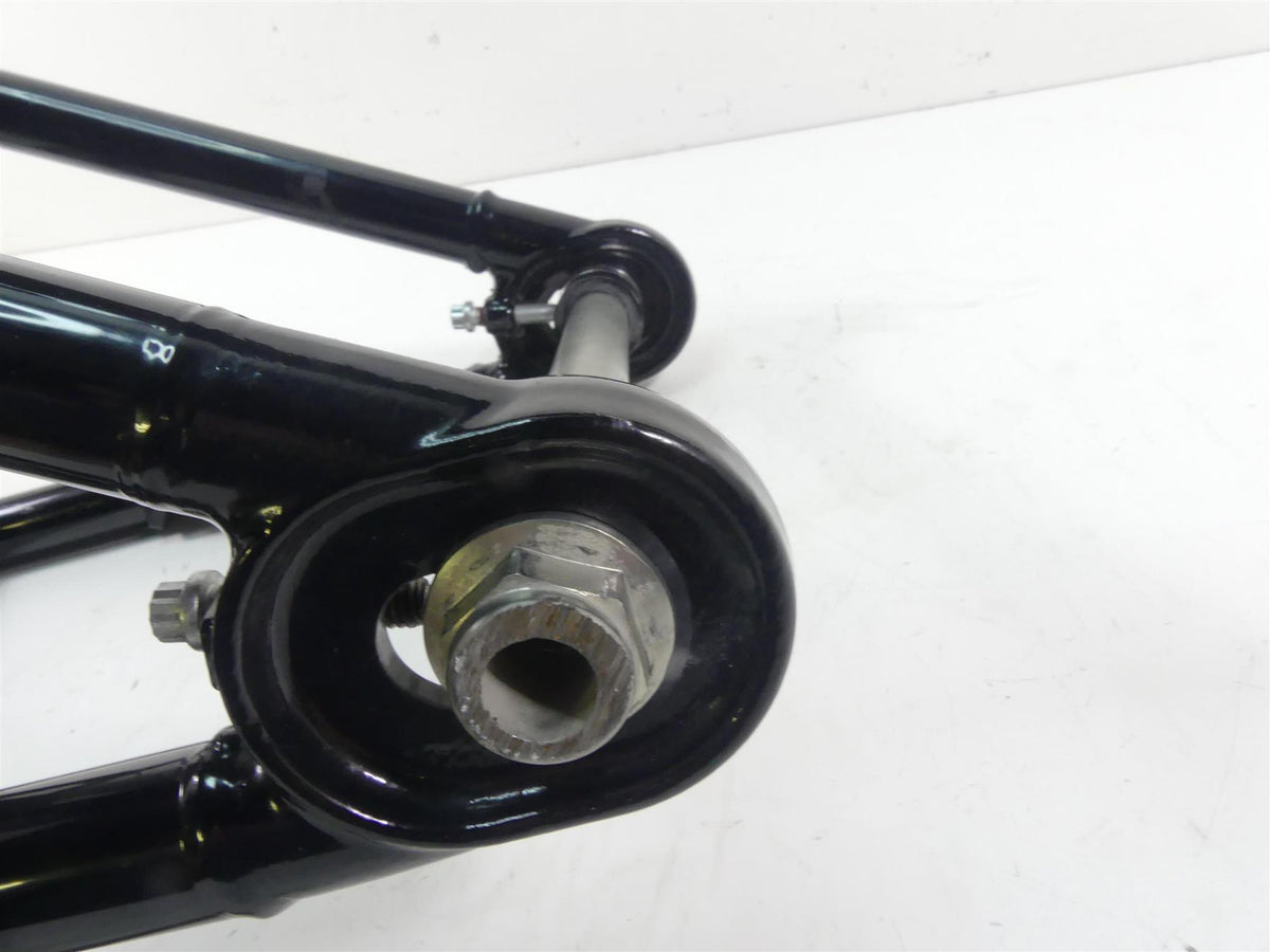 2021 Harley Softail FXBBS 114 Street Bob Swingarm Swing Arm & Axle 47400099BHP {{ shop.shopifyCountryName }} - Mototech271