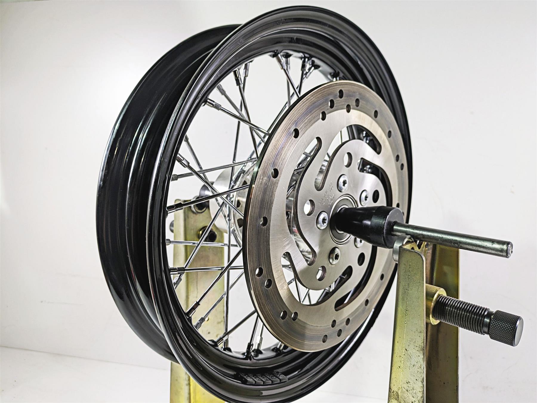 2019 Harley FLHCS Softail Heritage Straight 16x3 Rear Wheel Spoke Rim 40900488 {{ shop.shopifyCountryName }} - Mototech271