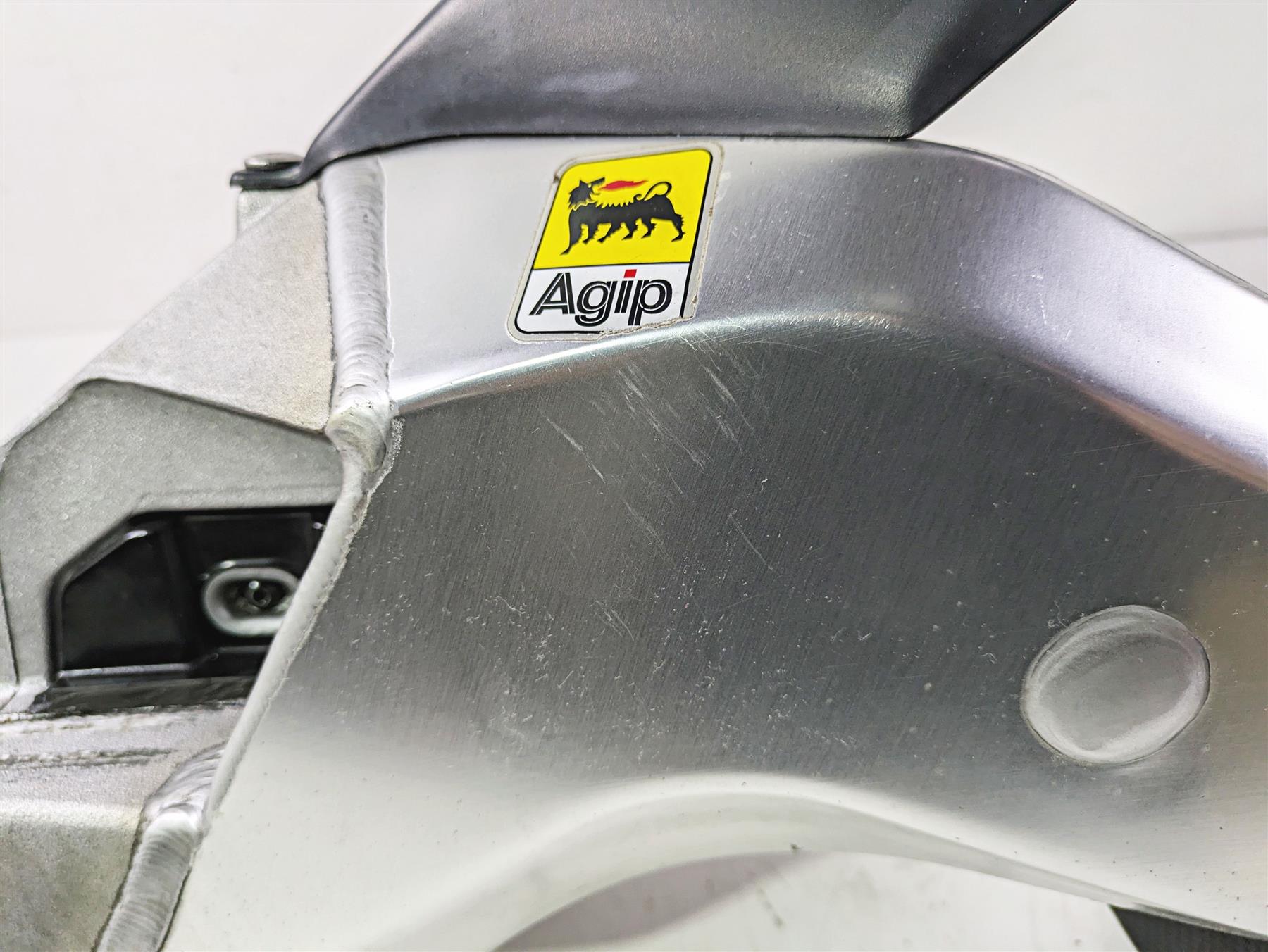 2008 Aprilia RSVR 1000 Factory Straight Swingarm Swingarm Axle Set AP8145020 {{ shop.shopifyCountryName }} - Mototech271