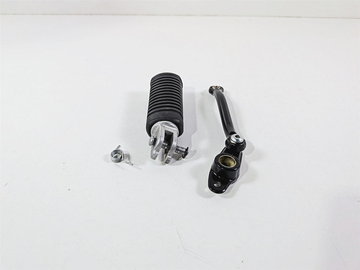 2024 Harley Softail FXLRST Low Rider Right Foot Peg & Brake Linkage 50501106 {{ shop.shopifyCountryName }} - Mototech271