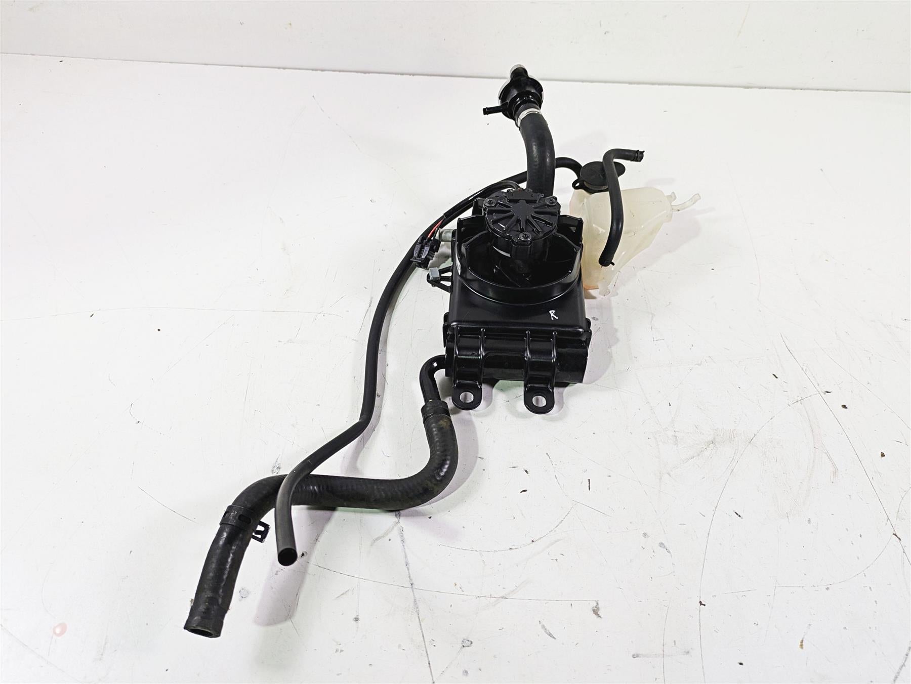 2015 Harley Touring FLHTKL E -Glide Low Right Radiator Fan Set 26800003F | Mototech271