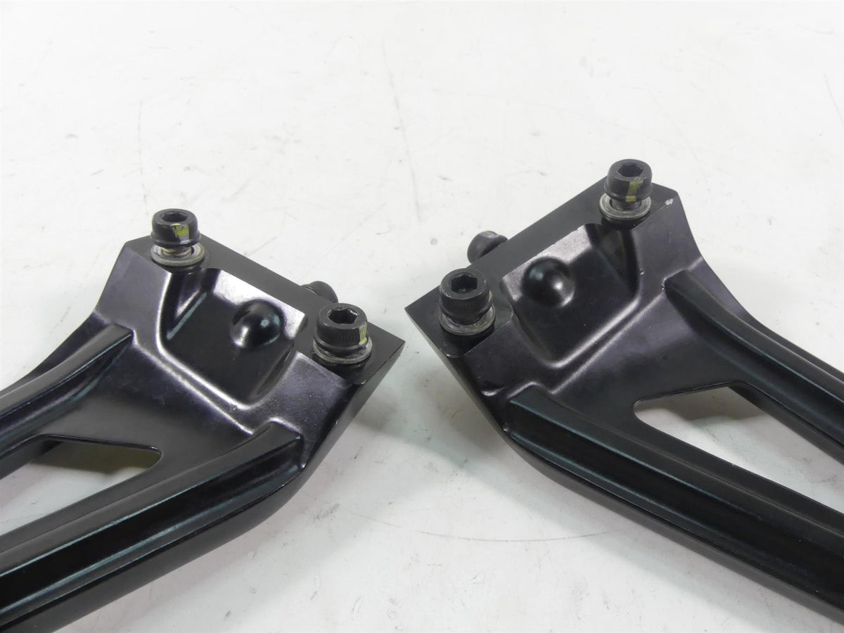 2013 Ducati Streetfighter 848 Rear Passenger Footpeg Foot Peg Set 82411561A {{ shop.shopifyCountryName }} - Mototech271