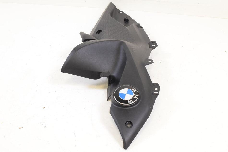2016 BMW R1200RS R1200 RS K054 Right Between Leg Fairing Cover Panel 46638545320 {{ shop.shopifyCountryName }} - Mototech271
