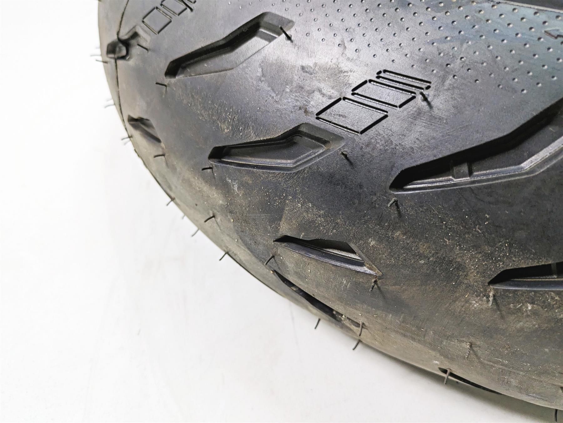 Used Motorcycle Rear Tire Michelin Power 5 180/55 ZR17 850757 {{ shop.shopifyCountryName }} - Mototech271