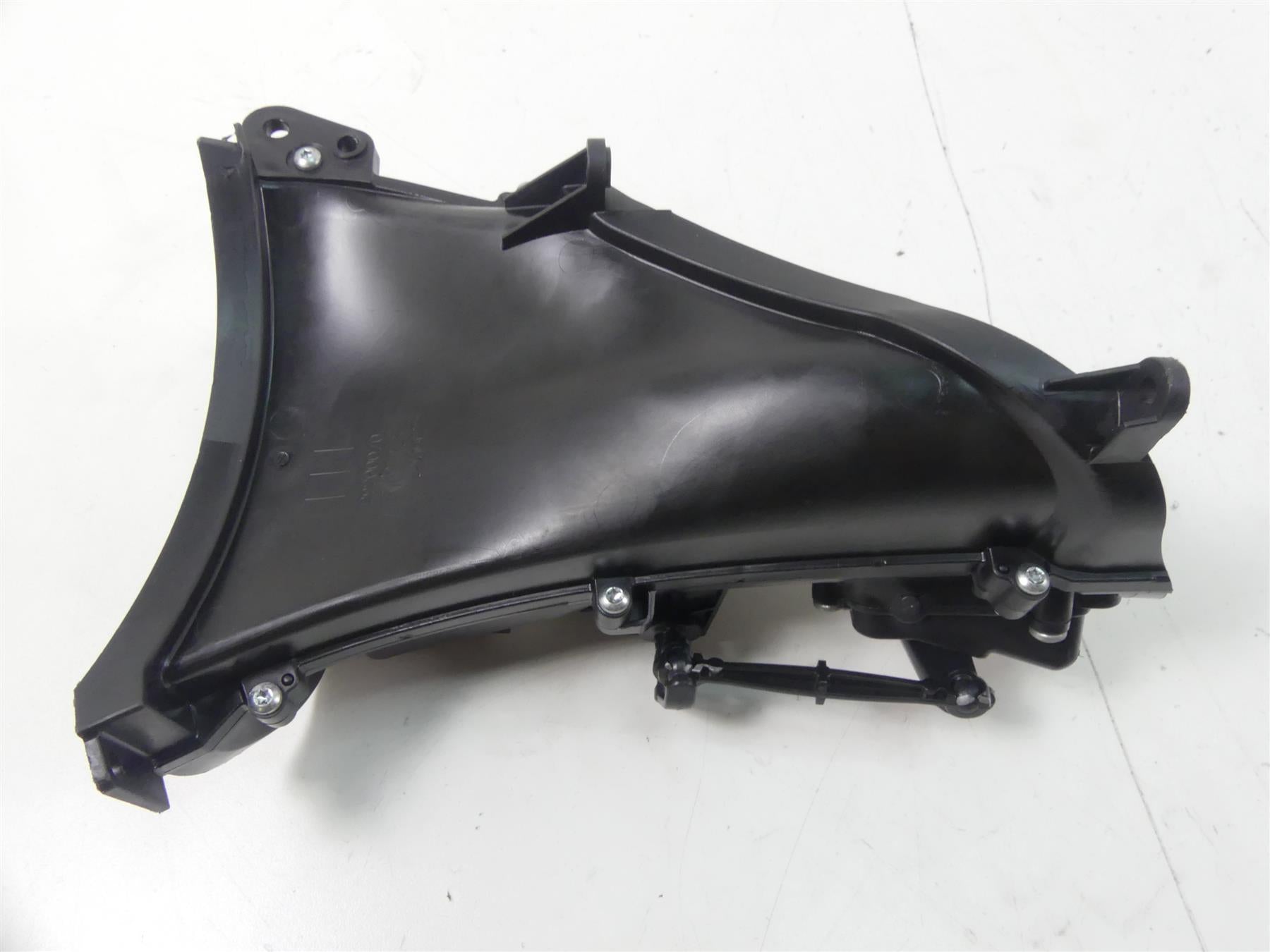 2016 Harley Touring FLTRX Road Glide Left Air Duct Intake Vent Ram 29200070 {{ shop.shopifyCountryName }} - Mototech271