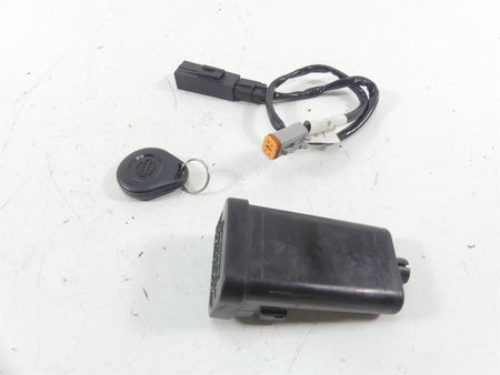 2012 Harley VRSCF Muscle Rod Tssm Turn Signal Security Module + Fob Key 69976-08 {{ shop.shopifyCountryName }} - Mototech271