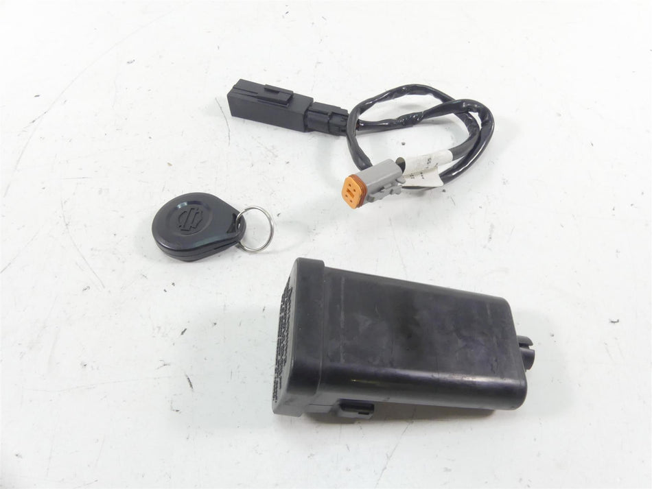 2012 Harley VRSCF Muscle Rod Tssm Turn Signal Security Module + Fob Key 69976-08 {{ shop.shopifyCountryName }} - Mototech271
