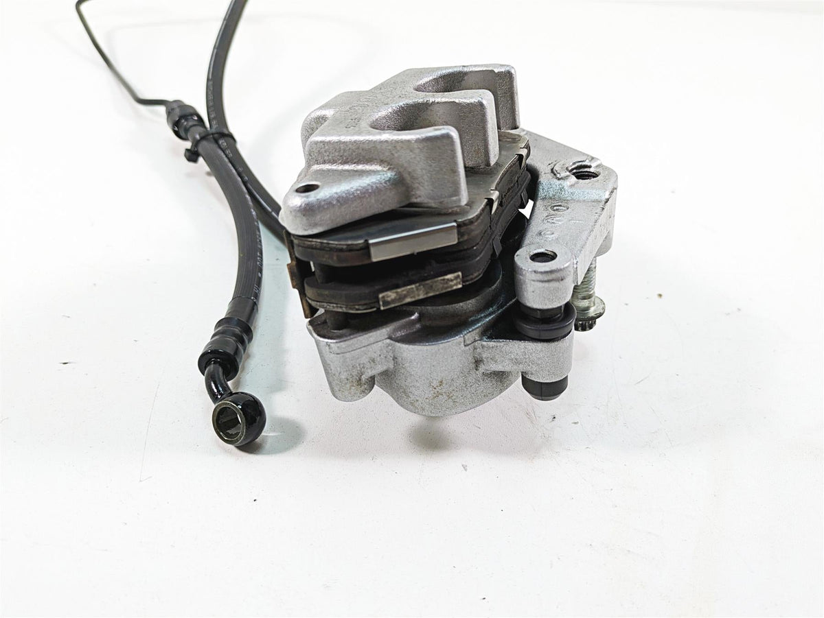 2006 Harley Sportster XL1200 Front Brake Caliper + Line & Insert 44121-04A {{ shop.shopifyCountryName }} - Mototech271