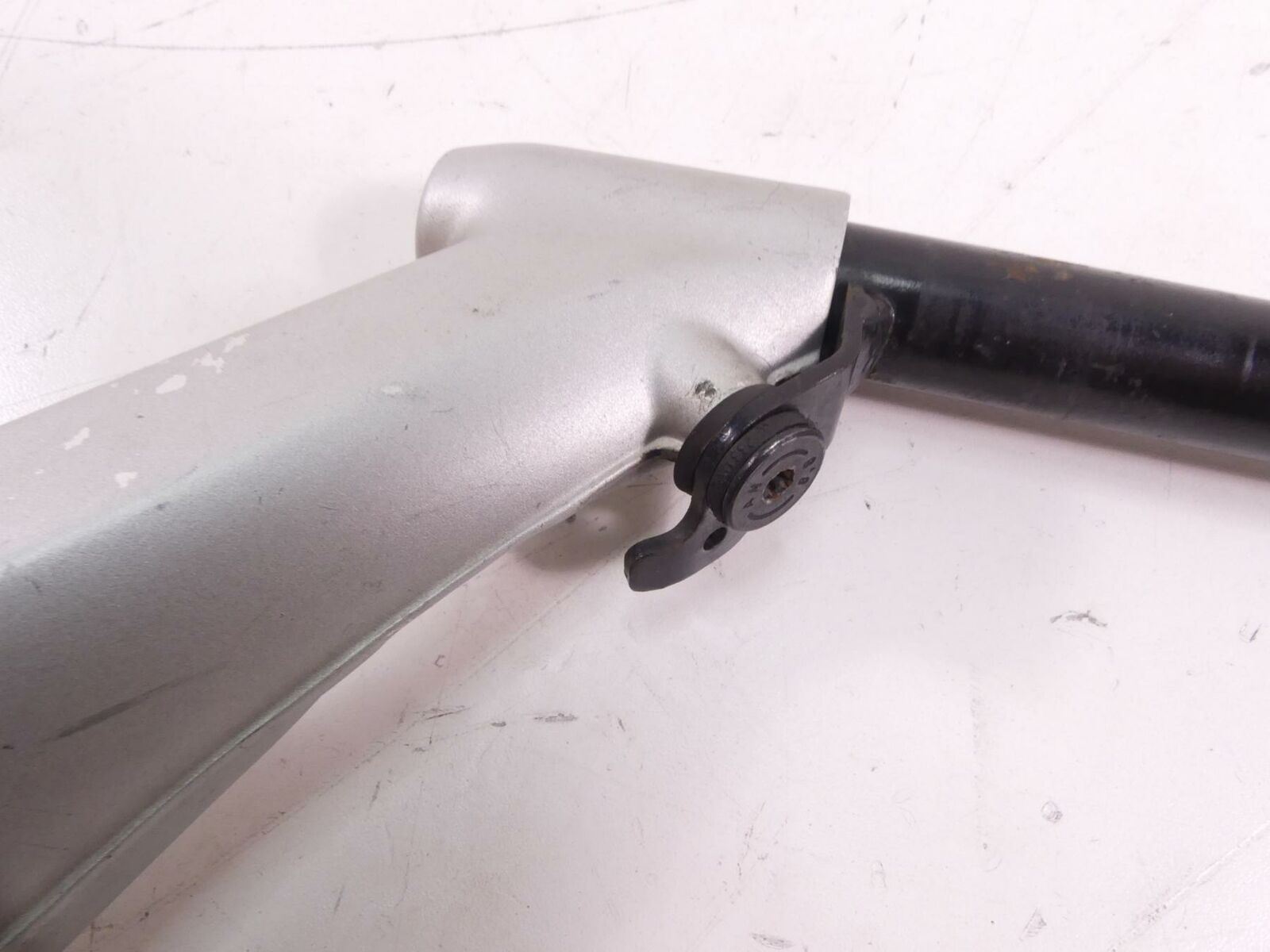 2011 BMW R1200RT K26 Right Straight Handlebar Handle Bar Steering 32718531338 {{ shop.shopifyCountryName }} - Mototech271