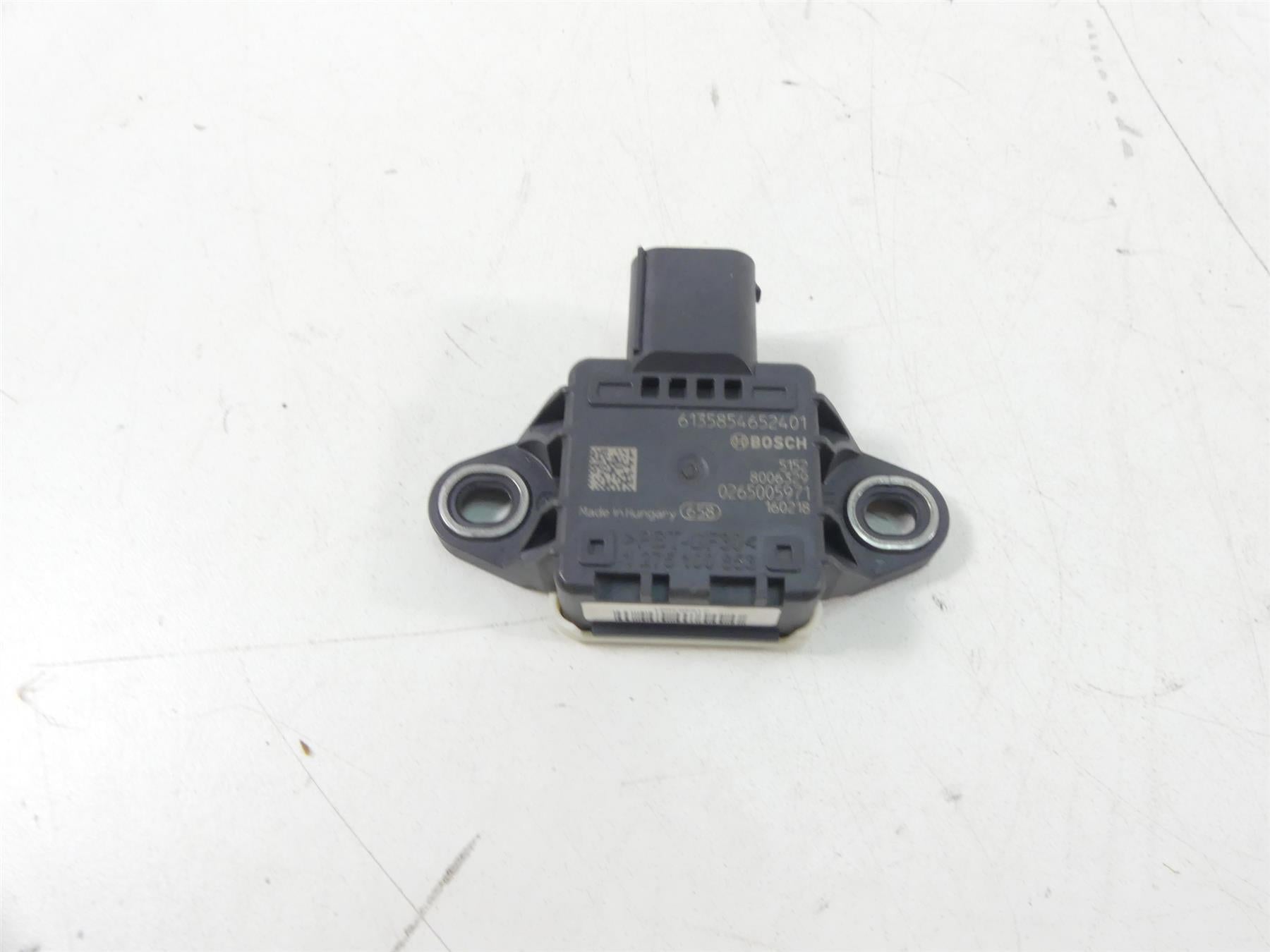 2016 BMW R1200GS K50 Bosch Speed Sensor Box Module 61358546524