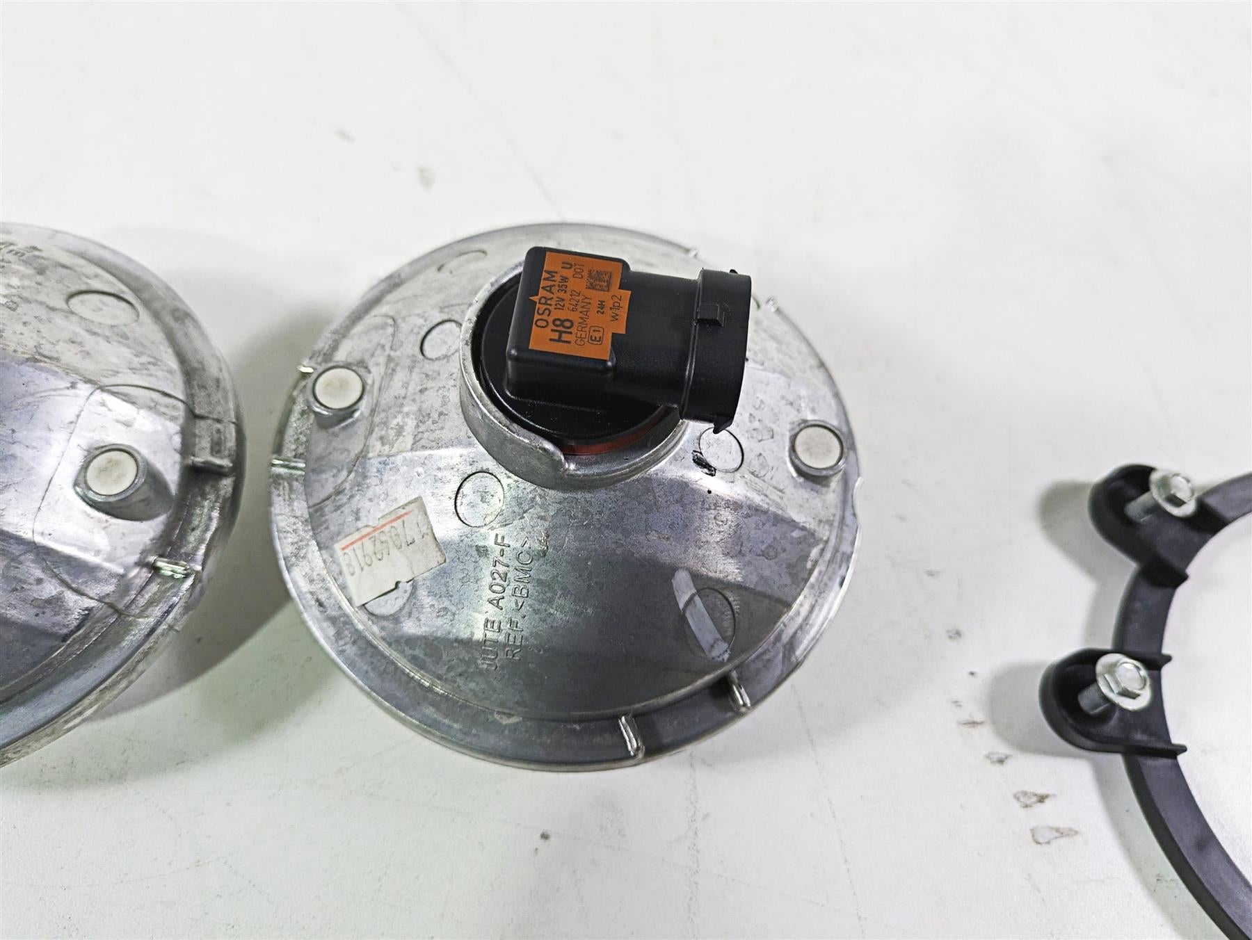 2018 Indian Chieftain Dark Horse Front L+R Spot Fog Light Lamp Set 2412296 {{ shop.shopifyCountryName }} - Mototech271