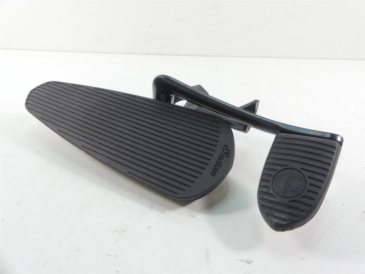 2016 Indian Chief Dark Horse Front Right Floor Board & Brake Pedal 5138848 {{ shop.shopifyCountryName }} - Mototech271