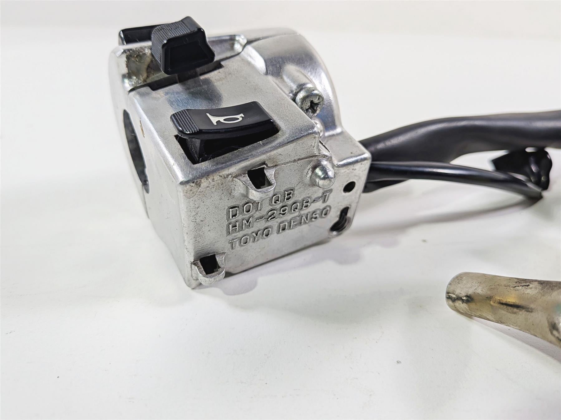 2003 Honda V-Twin VTX1800 C Left Hand Control Switch 35020-MCH-000 {{ shop.shopifyCountryName }} - Mototech271