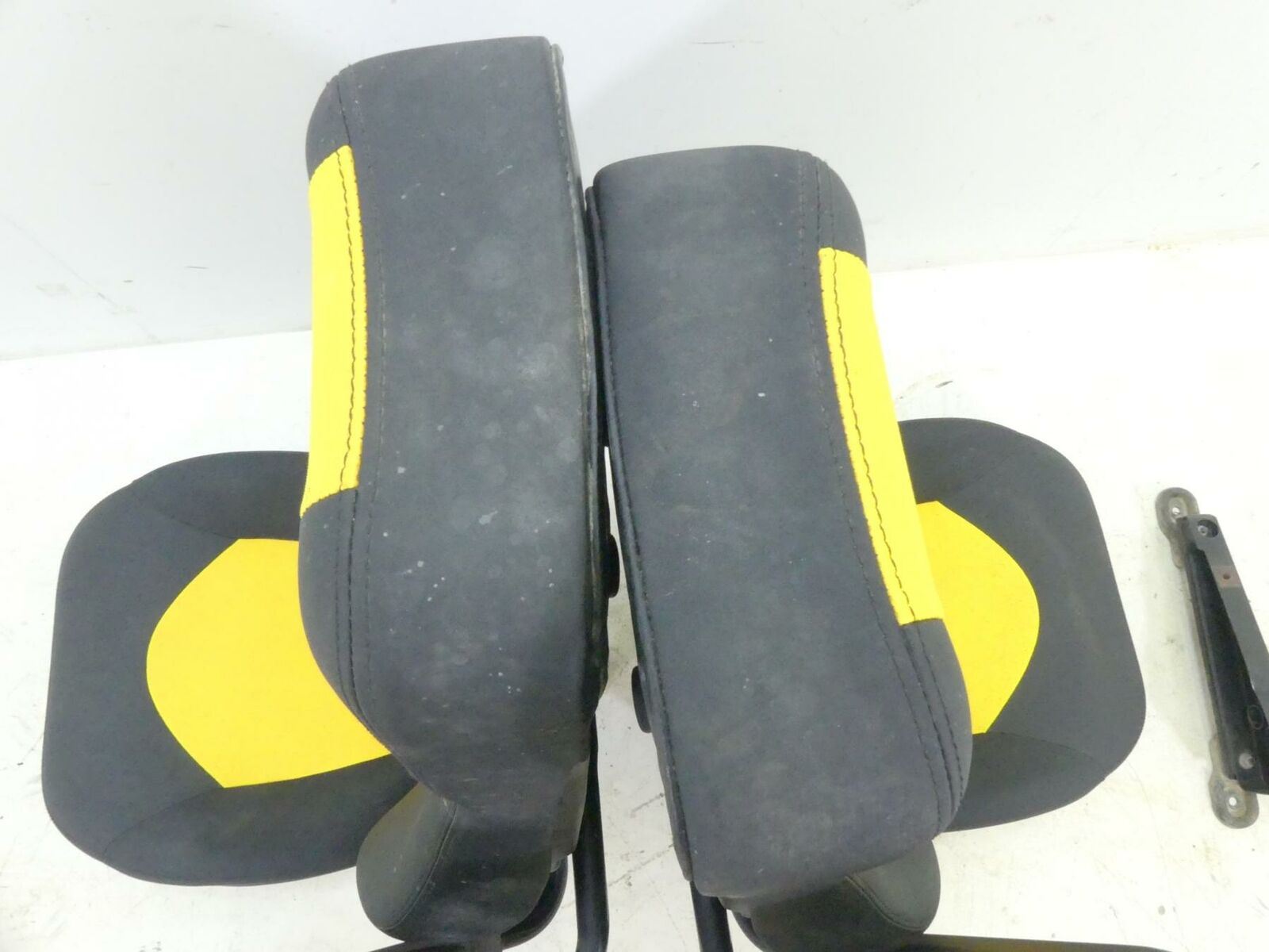 2016 Yamaha YXZ1000 R EPS Rider Driver Passenger Seat Set - Read 2HC-F473C-00-00 {{ shop.shopifyCountryName }} - Mototech271