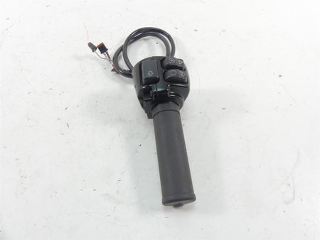 2018 Harley Softail FXBB Street Bob Right Hand Control Switch 71500462 {{ shop.shopifyCountryName }} - Mototech271