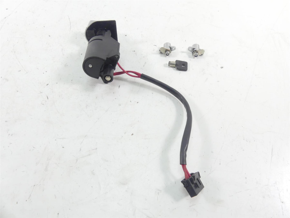 2005 Harley Touring CVO FLHTCSE Electra Glide Ignition Switch Key Lock 71640-99 {{ shop.shopifyCountryName }} - Mototech271