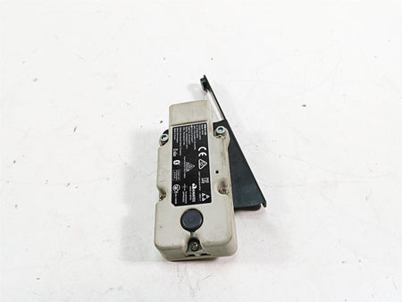 2018 Harley Touring FLHXSE CVO Street Glide Wireless Interface Module 76000771 {{ shop.shopifyCountryName }} - Mototech271