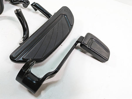 2018 Harley Touring FLHXSE CVO Street Glide Airflow Front Floor Board Set 50501265 {{ shop.shopifyCountryName }} - Mototech271