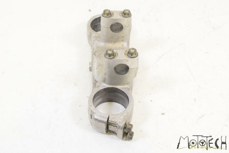 1989 Honda CR250R CR250 R Upper Triple Tree Steering Clamp 53230-KZ3-000 {{ shop.shopifyCountryName }} - Mototech271