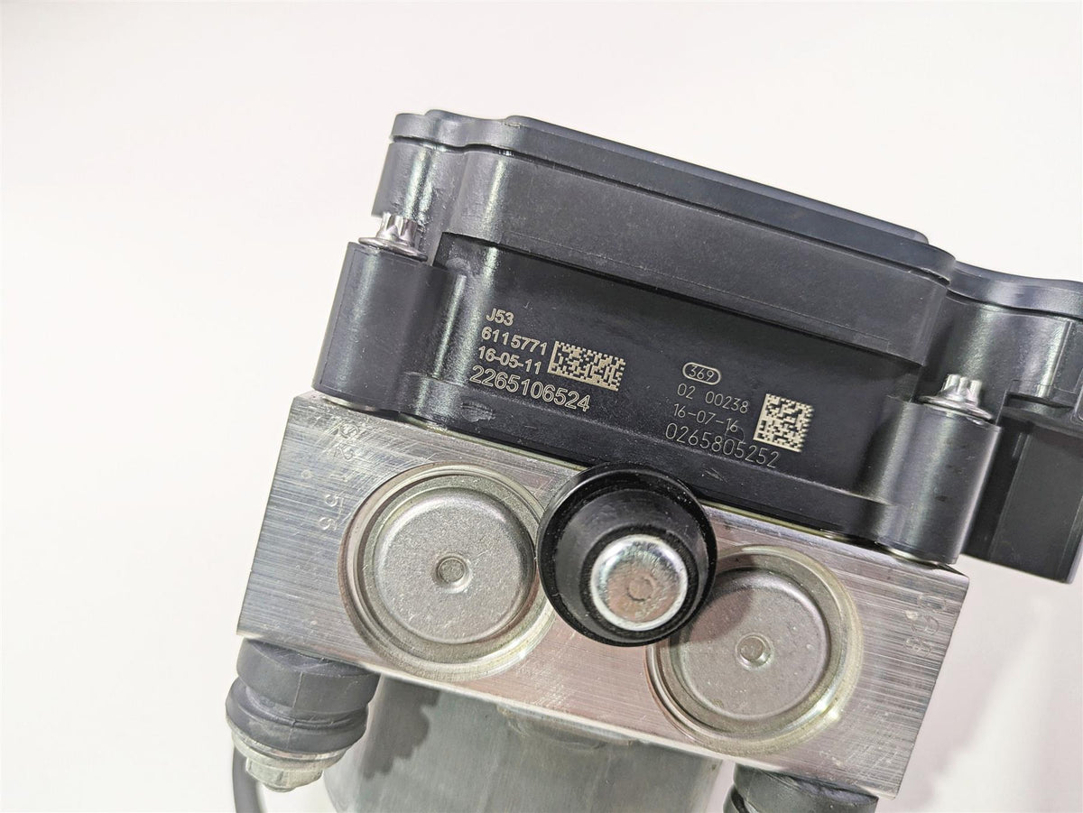 2017 KTM 1290 Super Duke GT Abs Brake Pump Control Module 60442031144 {{ shop.shopifyCountryName }} - Mototech271