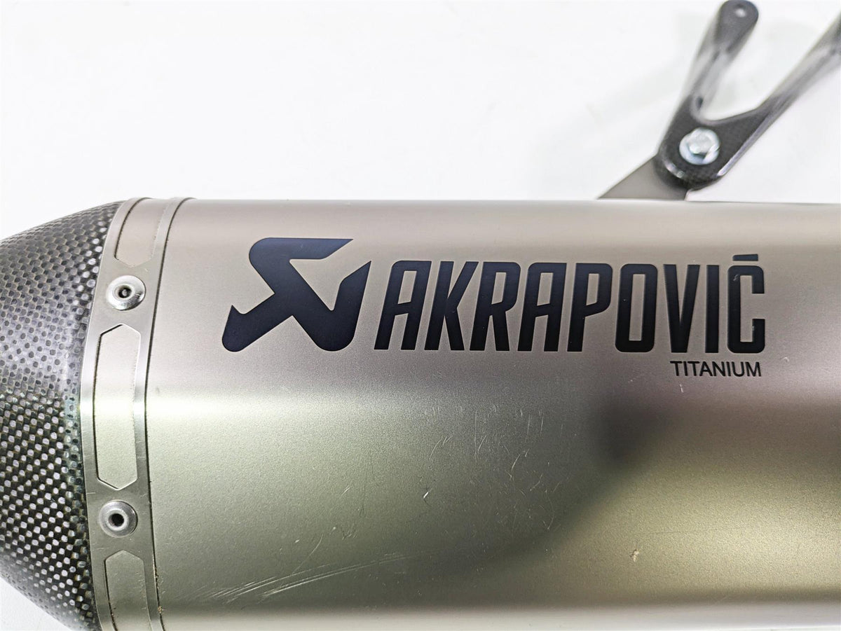 2016 BMW S1000RR K46 Akrapovic Exhaust Muffler Titanium S-B10SO2-HRT M-HR045 {{ shop.shopifyCountryName }} - Mototech271