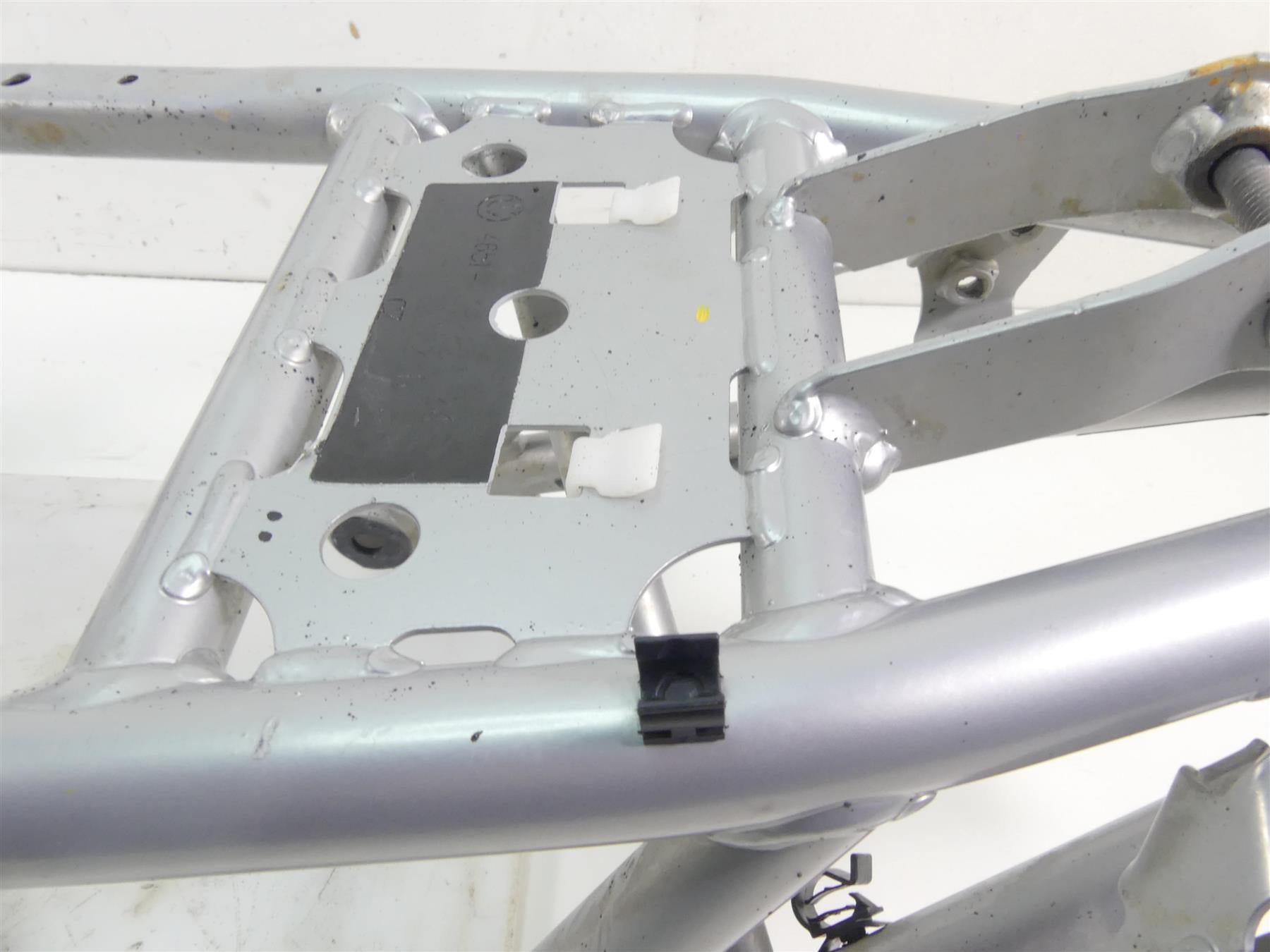 2019 BMW R1250GS K50 Straight Silver Main Frame Chassis With Clean Alaska Title 46519444971 {{ shop.shopifyCountryName }} - Mototech271