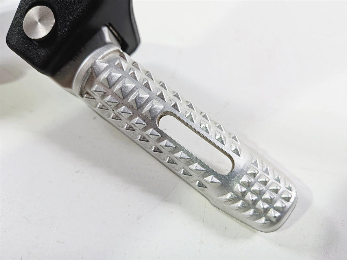 2024 BMW S1000RR K67 Rear Passenger Foot Peg Set 46718356863 46718356864-Mototech271