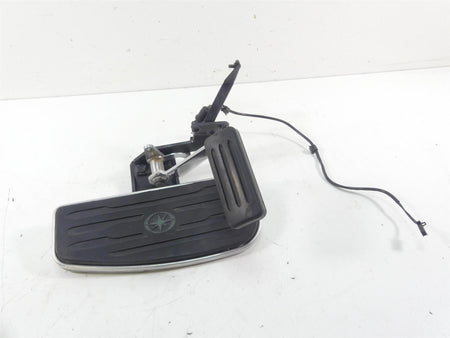 2001 Yamaha XV1600 Road Star Front Right Floor Board + Brake Pedal 4WM-27420-10 {{ shop.shopifyCountryName }} - Mototech271