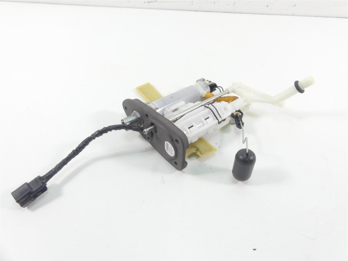 2018 Harley FXBRS Softail Breakout Fuel Gas Petrol Pump -Tested 61200043 {{ shop.shopifyCountryName }} - Mototech271