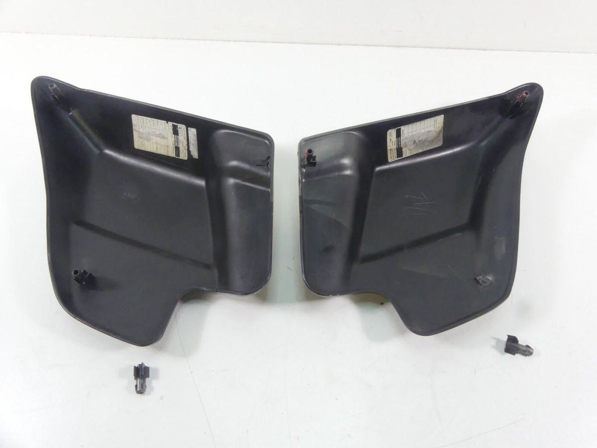 2006 Harley Touring FLHCU SE CVO Side Cover Fairing Cowl Set - Read 66048-97 {{ shop.shopifyCountryName }} - Mototech271
