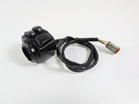 2006 Harley Sportster XL883 Low Left Hand Control Switch 71682-06A 71685-06A {{ shop.shopifyCountryName }} - Mototech271