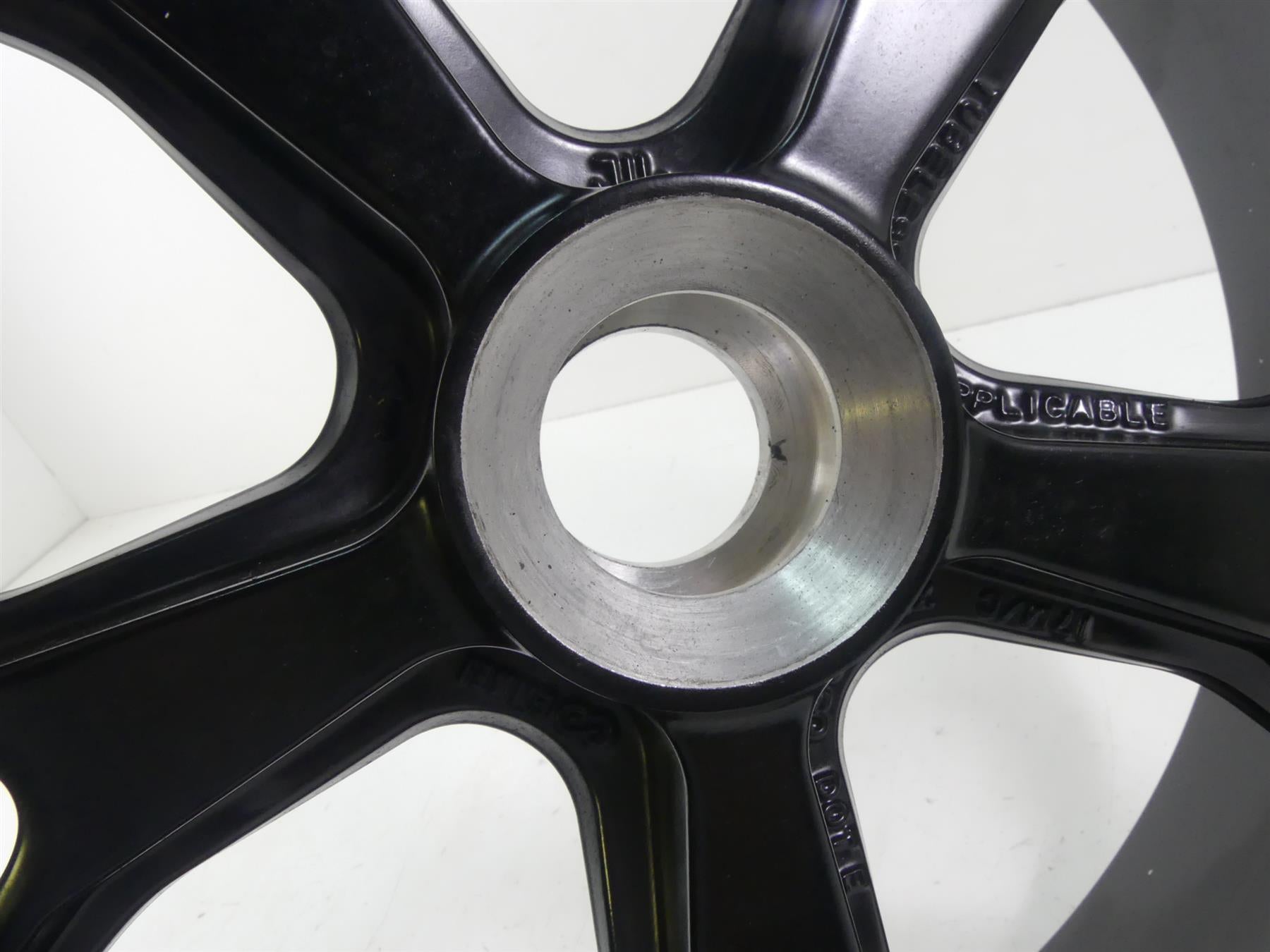 2013 Ducati Streetfighter 848 Straight Enkei Rear Wheel 17x5.5 - Read 50211331AB {{ shop.shopifyCountryName }} - Mototech271