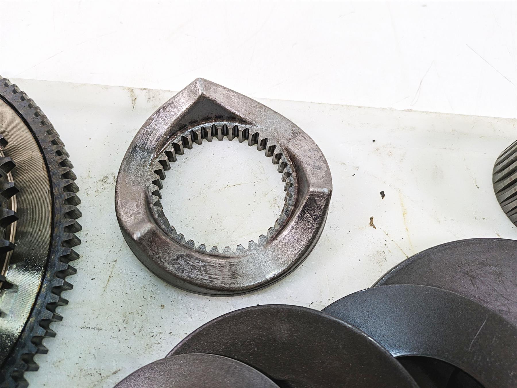 2013 Harley Softail FLSTFB Fat Boy Lo Primary Drive Clutch Kit 37813-11 {{ shop.shopifyCountryName }} - Mototech271