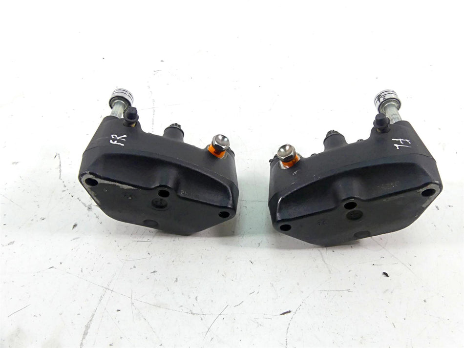 2002 Harley Touring FLHTC Electra Glide Front Brake Calipers 44023-00 44046-00 {{ shop.shopifyCountryName }} - Mototech271