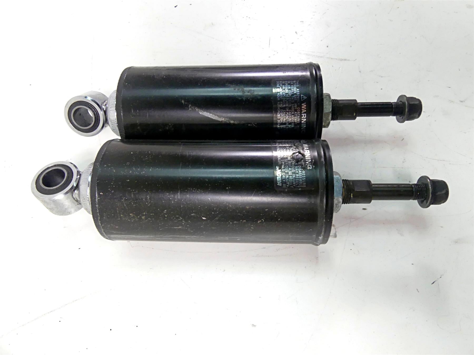 2002 Harley FLSTCI Softail Heritage Rear Suspension Damper Shock Set 54508-00B {{ shop.shopifyCountryName }} - Mototech271