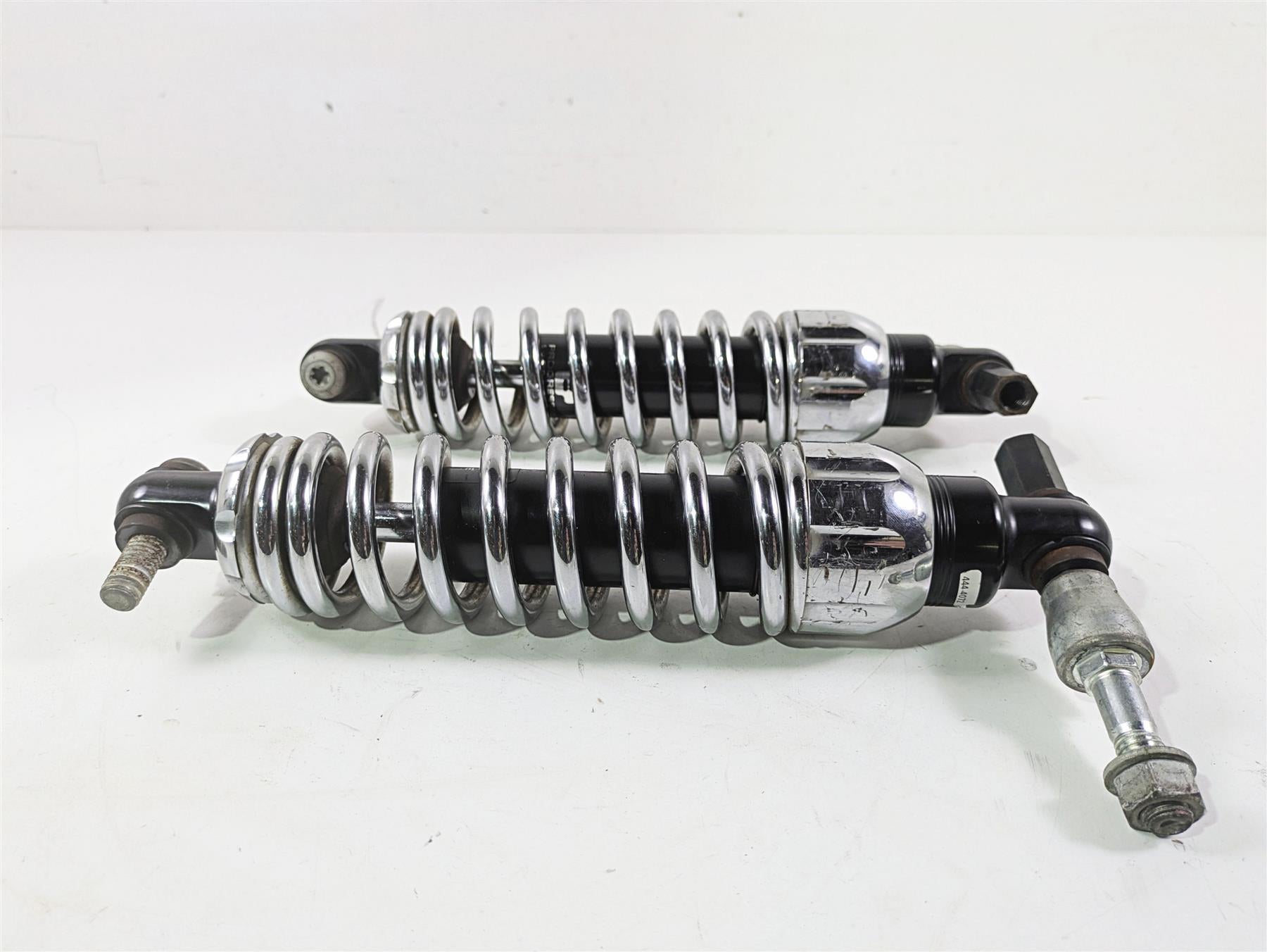 2010 Harley Dyna FXDB Street Bob Progressive 12" Rear Suspension Shock 444-4072 {{ shop.shopifyCountryName }} - Mototech271
