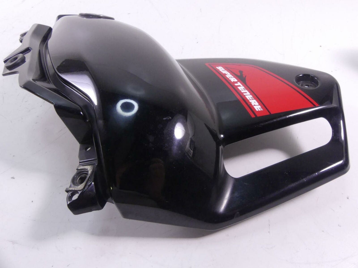 2012 Yamaha XT1200 Super Tenere Right Upper Tank Fairing Cover Cowl 23P-2842N-00 {{ shop.shopifyCountryName }} - Mototech271