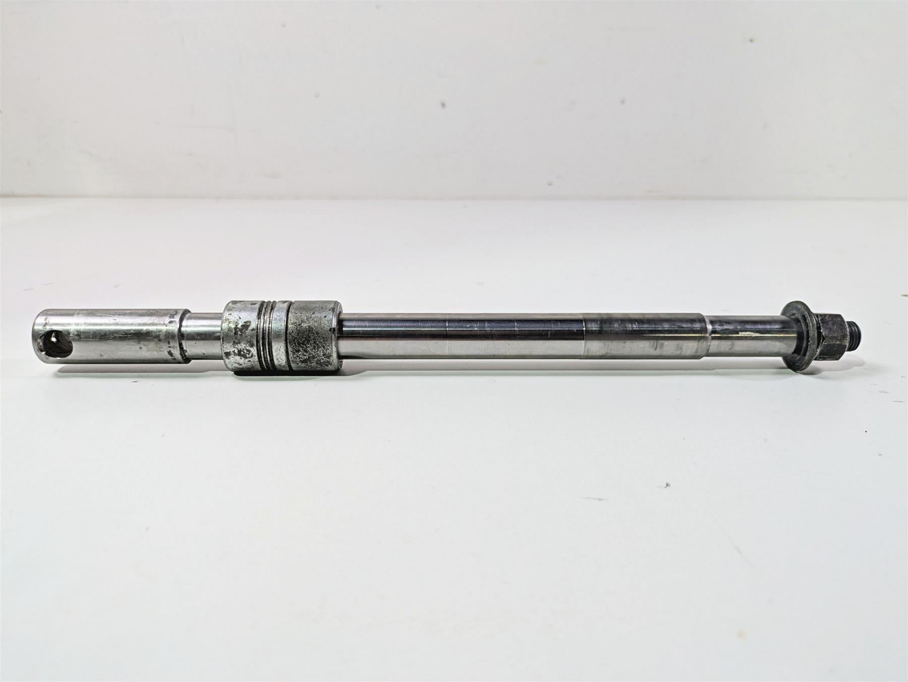 1998 Harley Touring FLHRCI Road King Front Axle Wheel Spindle 3/4" 43346-83B {{ shop.shopifyCountryName }} - Mototech271