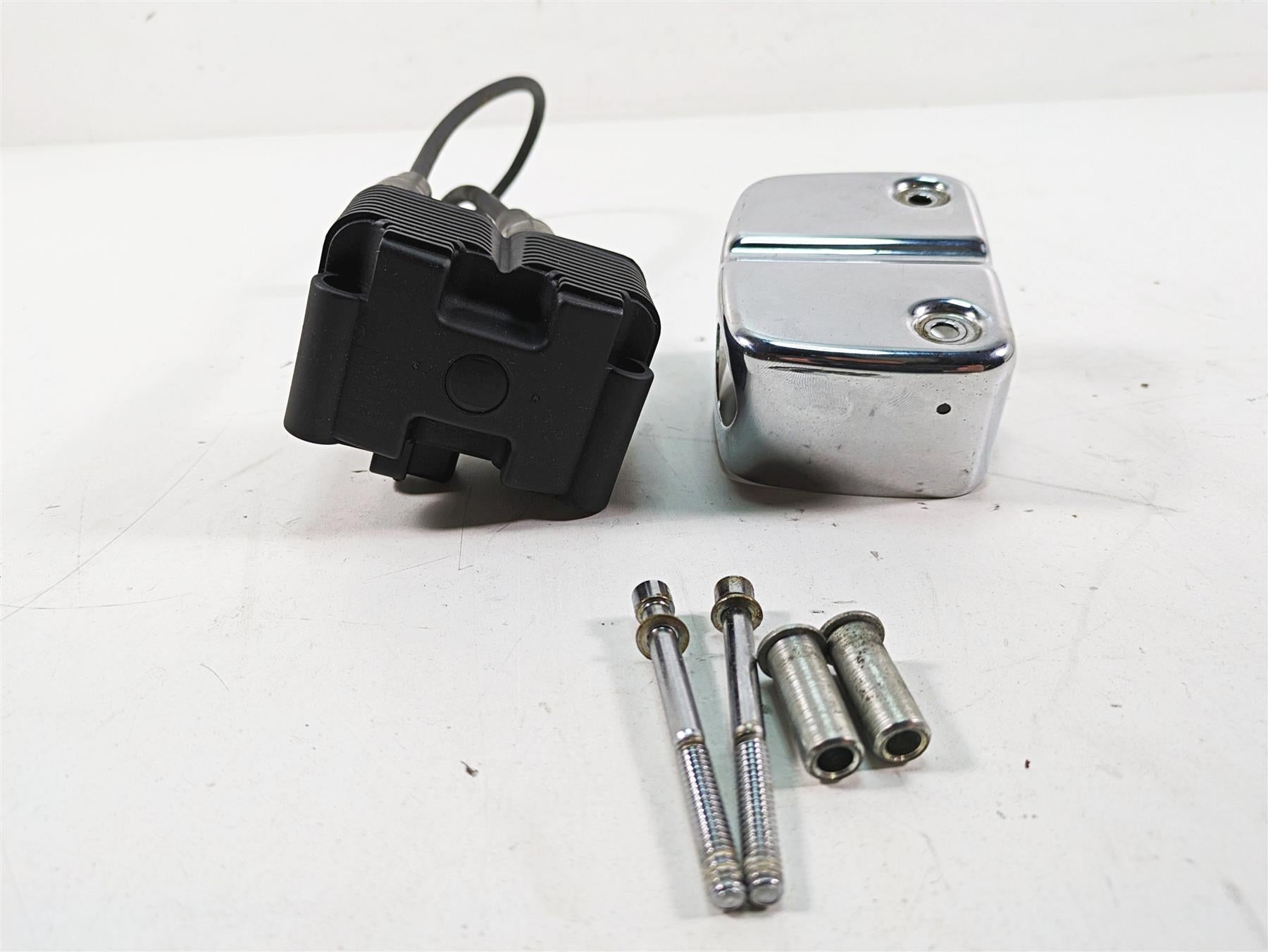 1999 Harley Dyna FXDL Low Rider Ignition Coil Wires & Plugs 31655-99 {{ shop.shopifyCountryName }} - Mototech271