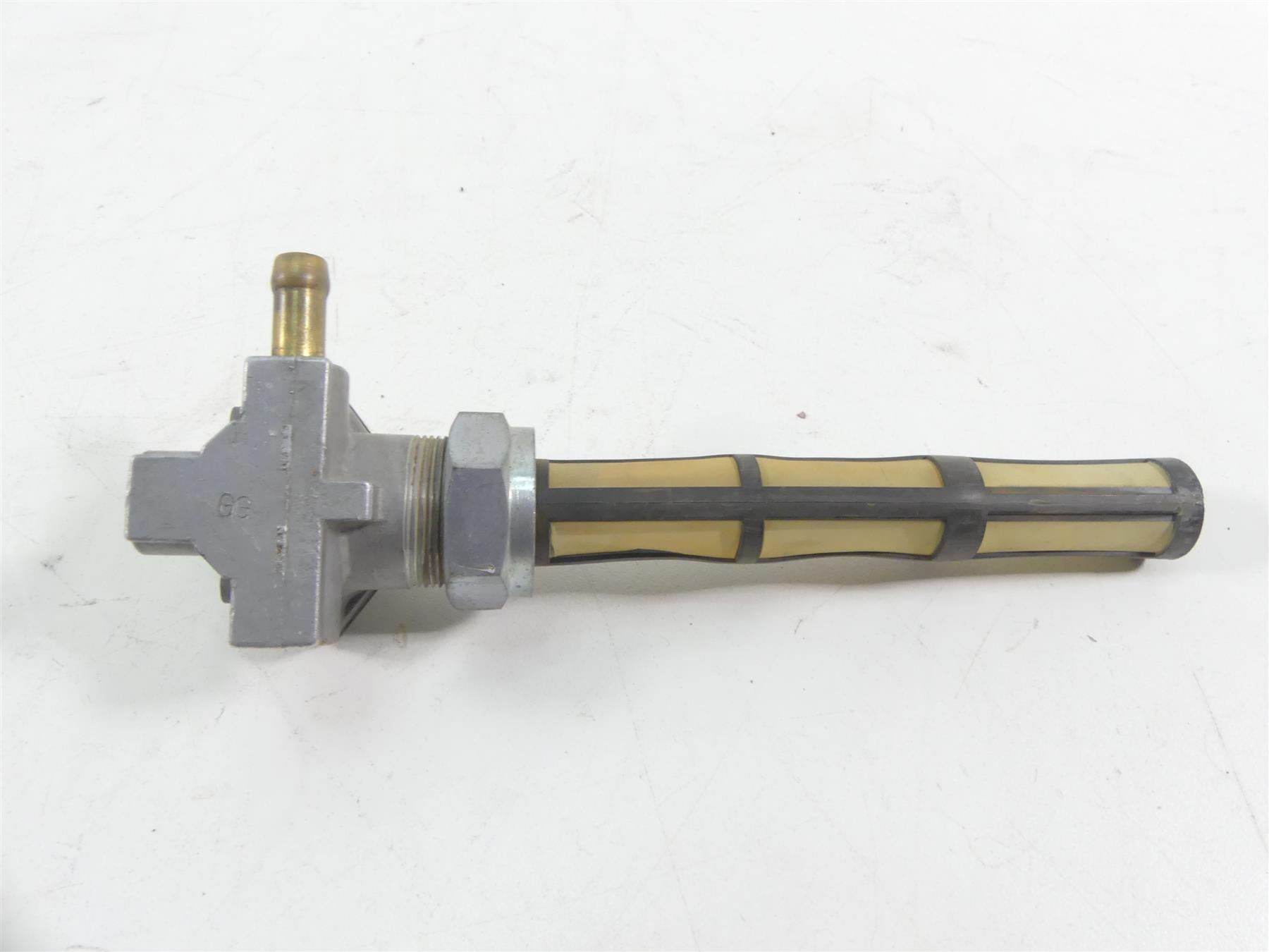 1993 Harley Dyna FXDL Low Rider Fuel Gas Petrol Valve Petcock 62167-81 {{ shop.shopifyCountryName }} - Mototech271
