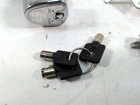 2006 Harley Touring FLHTCUI Electra Glide Ignition Switch Key Lock Set 71572-06 {{ shop.shopifyCountryName }} - Mototech271