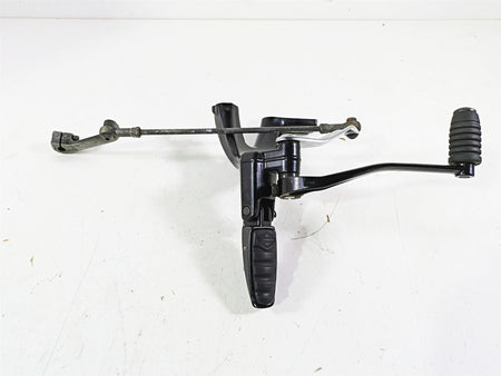 2018 Harley Softail FXFBS Fat Bob Left Rider Footpeg & Shifter 33600134 33600211 {{ shop.shopifyCountryName }} - Mototech271