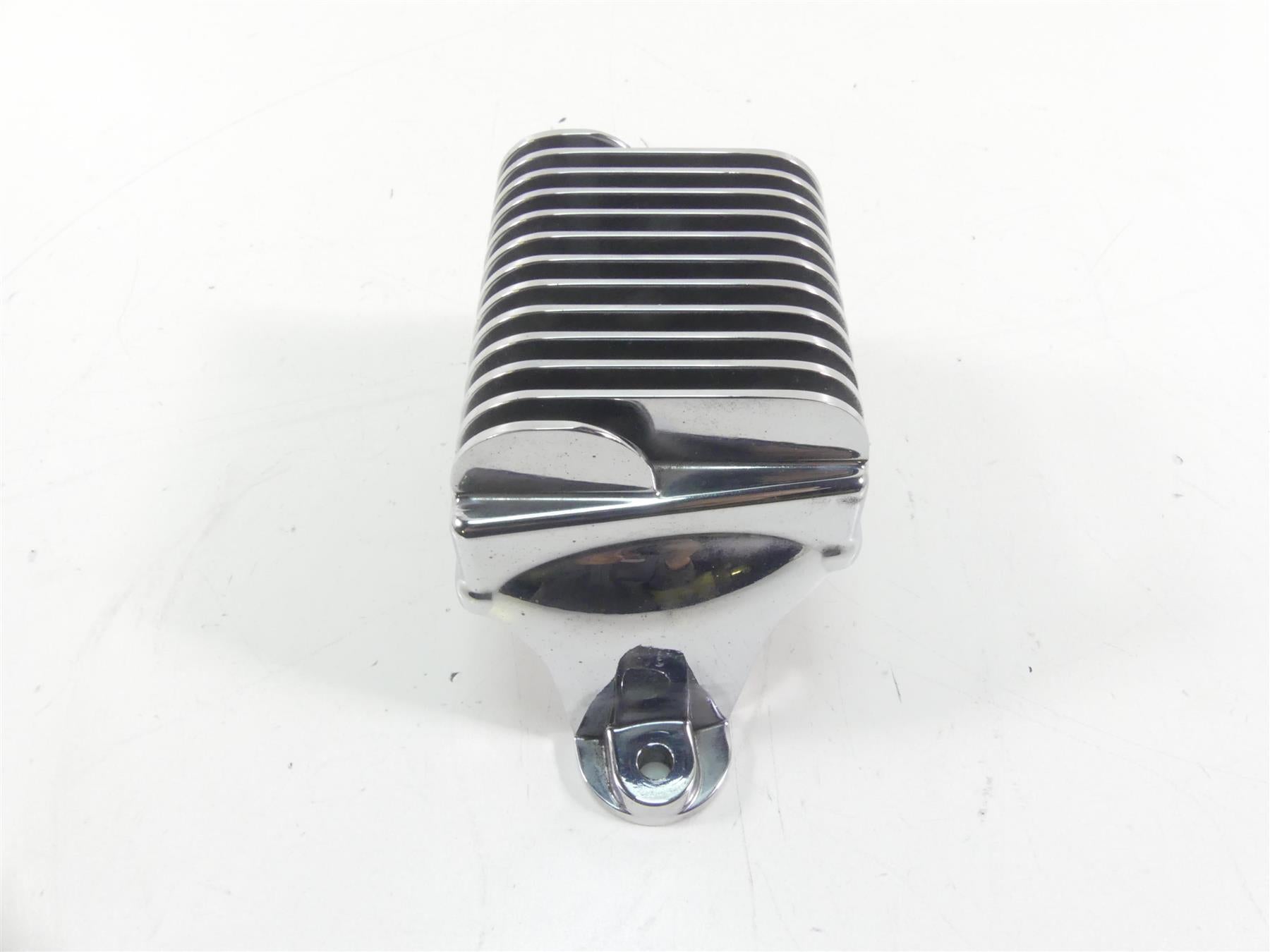 2009 Harley FLHTCU SE4 CVO E-Glide Chrome Rectifier Voltage Regulator 74622-09 {{ shop.shopifyCountryName }} - Mototech271