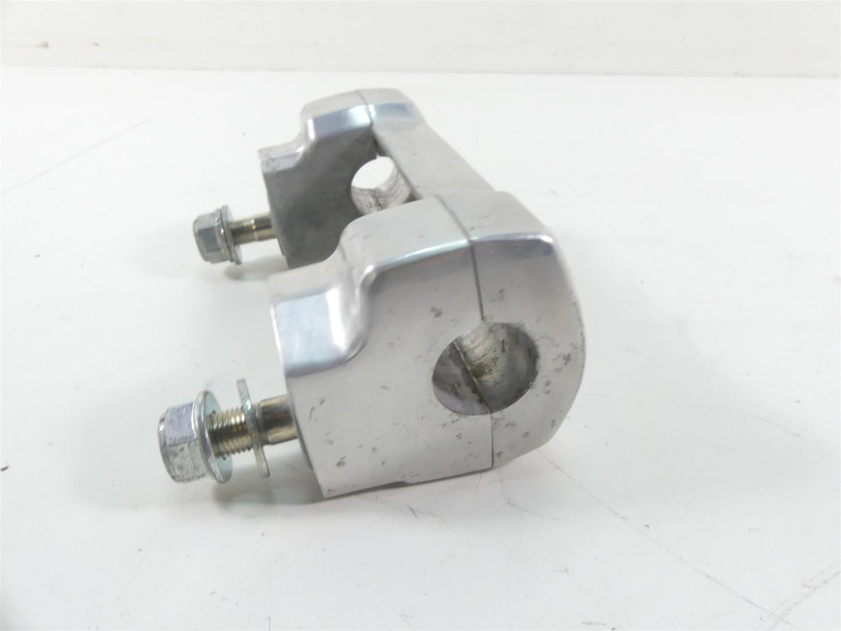 2003 Honda VTX1800R Handlebar Handle Bar Riser Holder Set 53231-MCV-000 {{ shop.shopifyCountryName }} - Mototech271