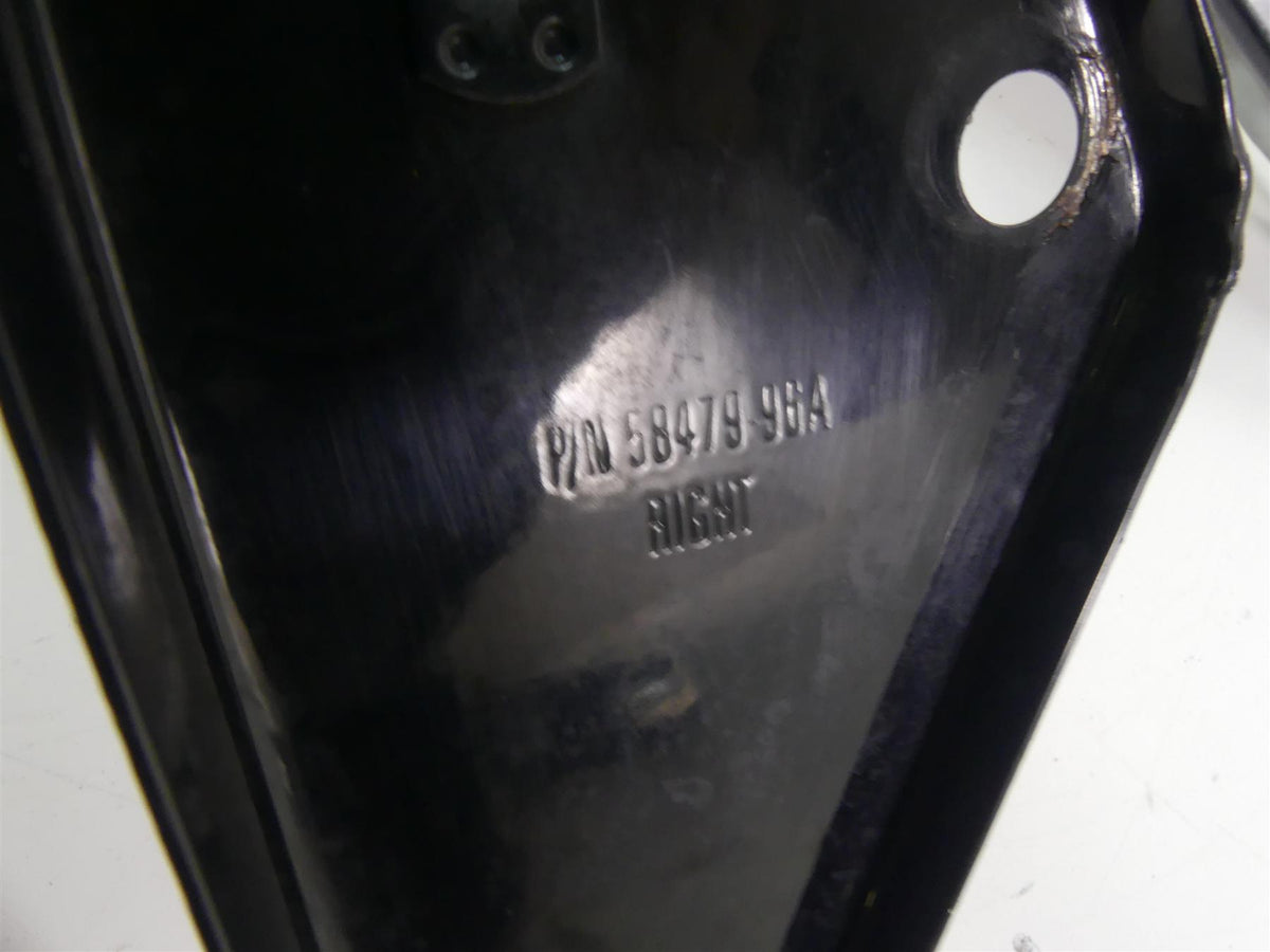 2009 Harley FLHTCU SE4 CVO E-Glide Front Fairing Mount Set - Read 58478-96B {{ shop.shopifyCountryName }} - Mototech271